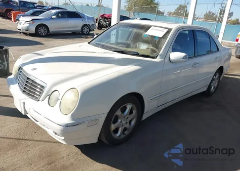 2002 Mercedes-Benz E 320 Special Edition из США, поврежденный, VIN WDBJF65J32B487983